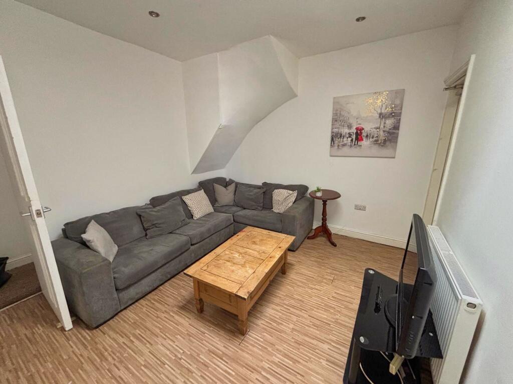 5 bed House Share for rent in Sheffield. From Dove Properties - Sheffield