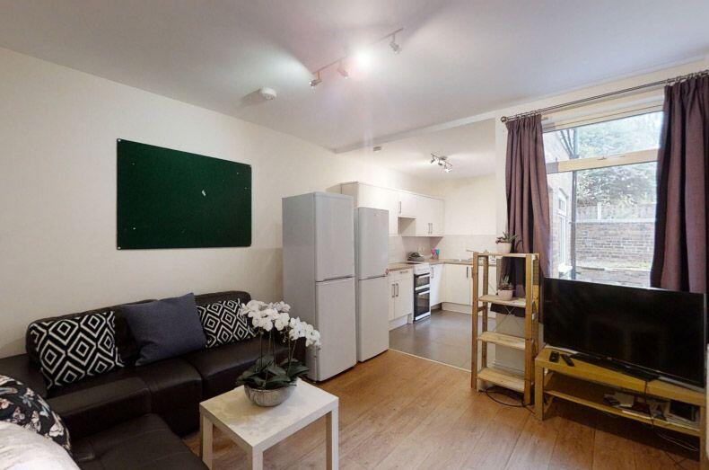 5 bed House Share for rent in Long Line. From Dove Properties - Sheffield 5 bed House Share for rent in Long Line. From Dove Properties - Sheffield