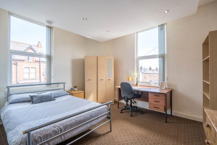 1 bed House Share for rent in Long Line. From Dove Properties - Sheffield
