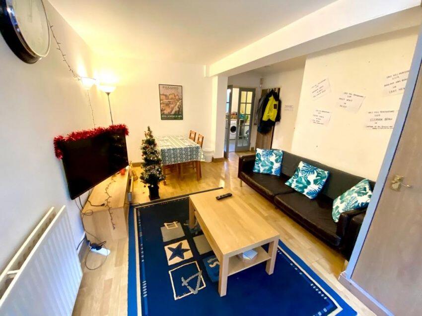 6 bed House Share for rent in Sheffield. From Dove Properties - Sheffield