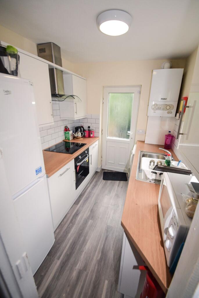 4 bed House Share for rent in Sheffield. From Dove Properties - Sheffield 4 bed House Share for rent in Sheffield. From Dove Properties - Sheffield