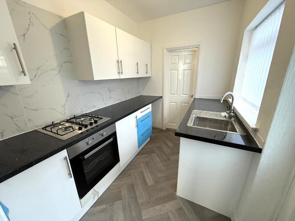 2 bed Mid Terraced House for rent in St Helens. From King Property Management - St Helens