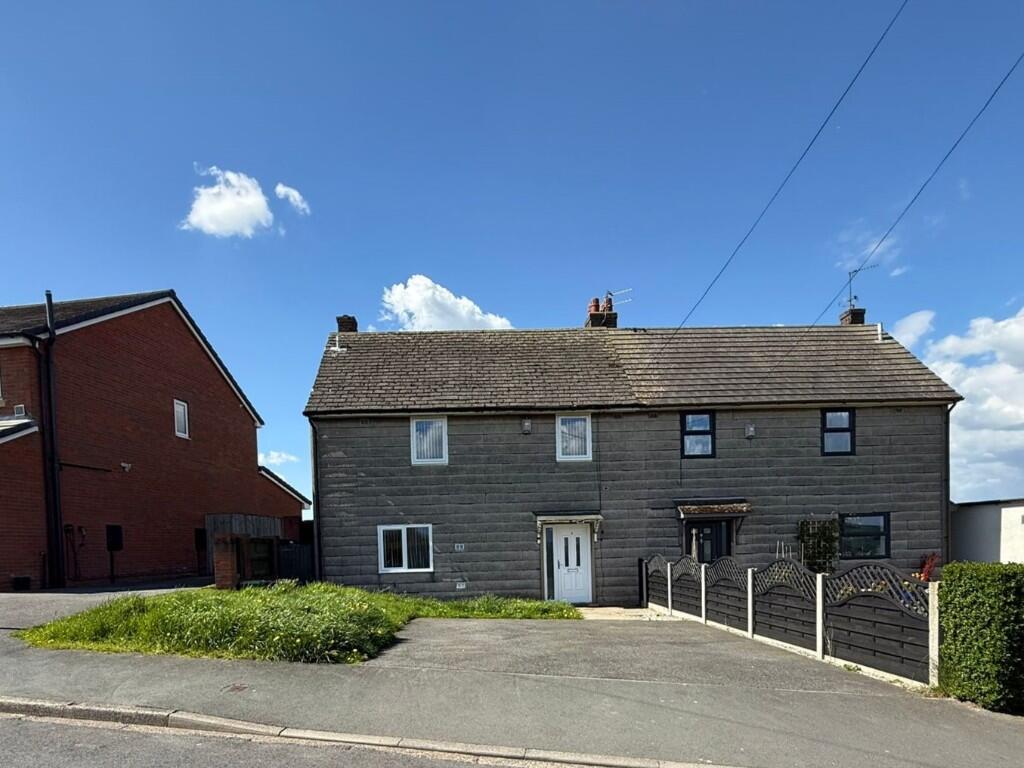 3 bed Semi Detached for rent in Crank. From King Property Management - St Helens