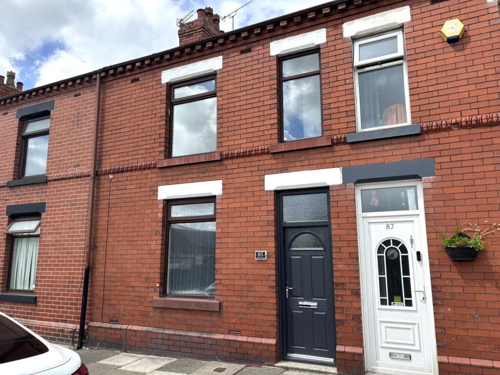 2 bed Mid Terraced House for rent in St Helens. From King Property Management - St Helens