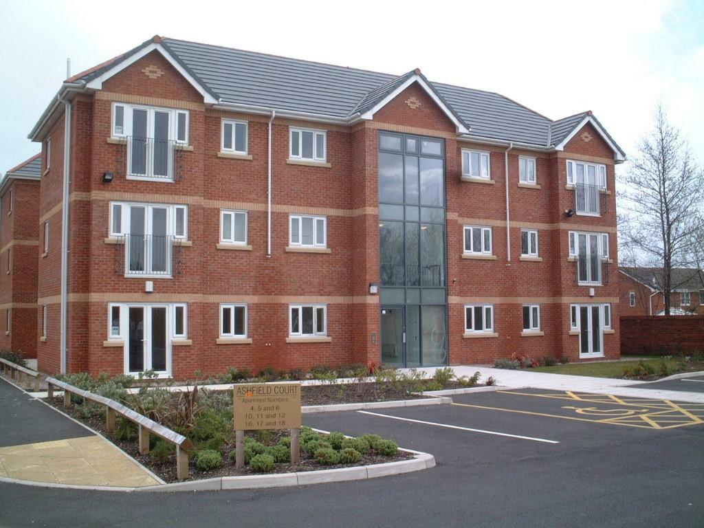 2 bed Apartment for rent in St Helens. From King Property Management - St Helens