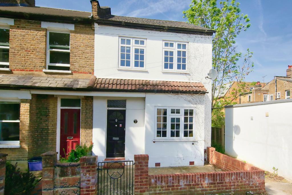 2 bed End Terraced House for rent in Wimbledon. From Tennison Property