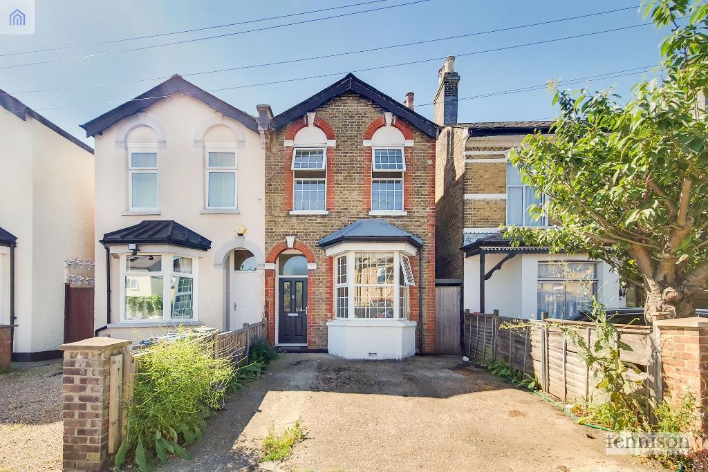 4 bed Semi Detached for rent in Merton. From Tennison Property - Wimbledon