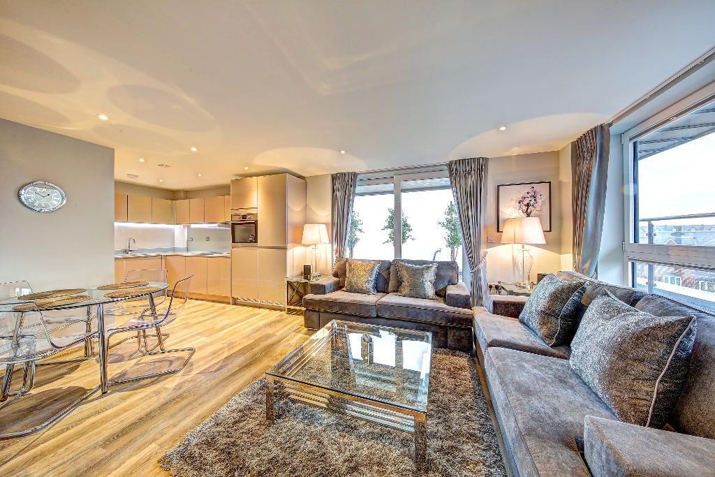 2 bed Penthouse for rent in Merton. From Tennison Property - Wimbledon