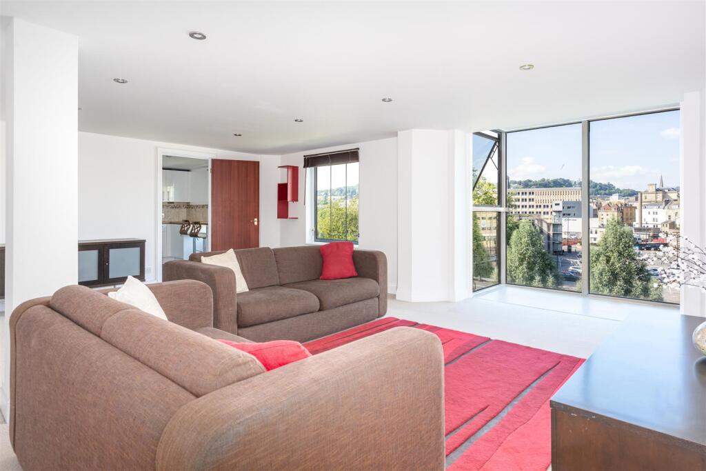 2 bed Apartment for rent in Bath. From The Apartment Company - Bath