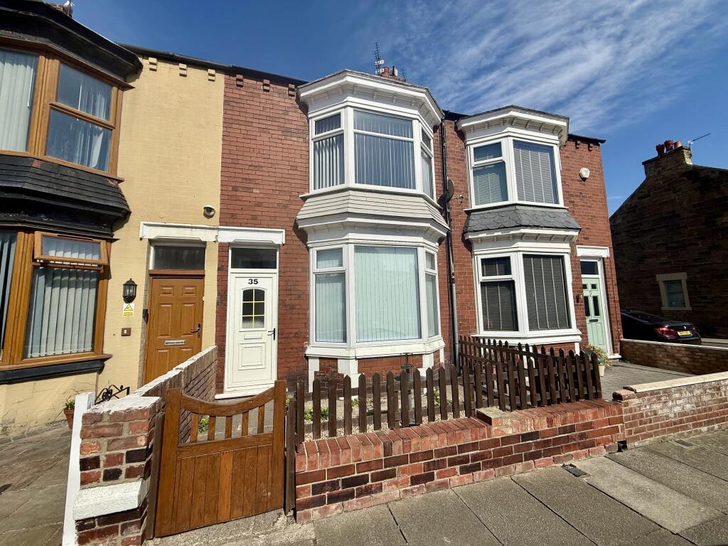 3 bed Mid Terraced House for rent in Redcar. From Kings Estate Agents - Redcar