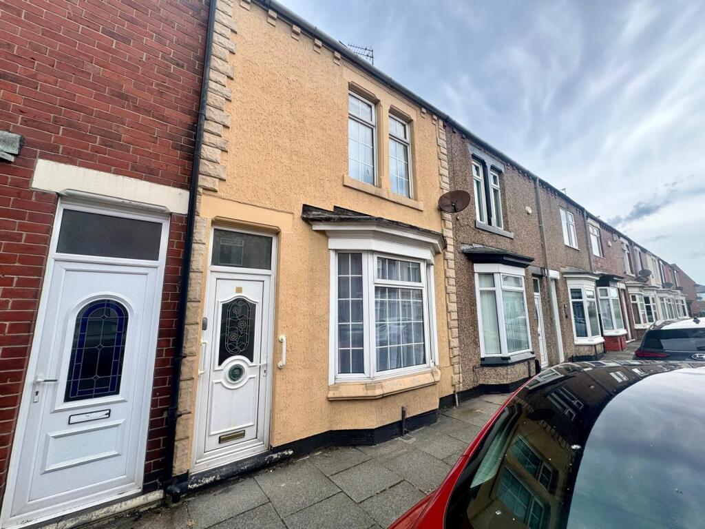 2 bed Mid Terraced House for rent in Redcar. From Kings Estate Agents - Redcar