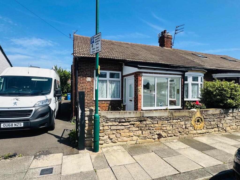 2 bed Semi-detached bungalow for rent in Redcar. From Kings Estate Agents - Redcar