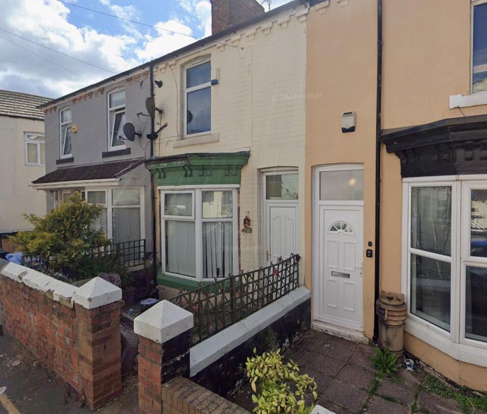 2 bed Mid Terraced House for rent in Redcar. From Kings Estate Agents - Redcar