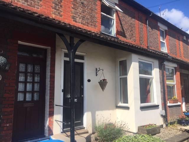 3 bed Mid Terraced House for rent in Pimlico. From Home Management Ltd - Bushey