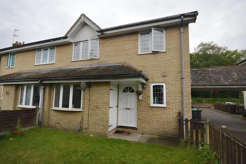 2 bed Mid Terraced House for rent in Workhouse Hill. From Kings Property - Braintree