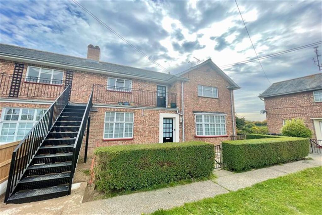 2 bed Apartment for rent in Silver End. From Kings Property - Braintree