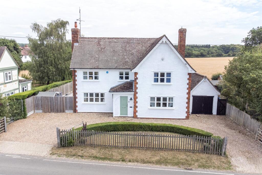 4 bed Detached for rent in Blackmore End. From Kings Property - Braintree 4 bed Detached for rent in Blackmore End. From Kings Property - Braintree