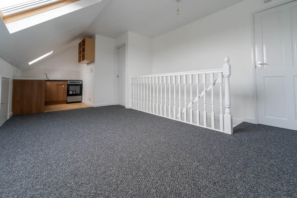 3 bed 1st Floor Flat for rent in Leyton. From Theydons - East London - Sales 3 bed 1st Floor Flat for rent in Leyton. From Theydons - East London - Sales