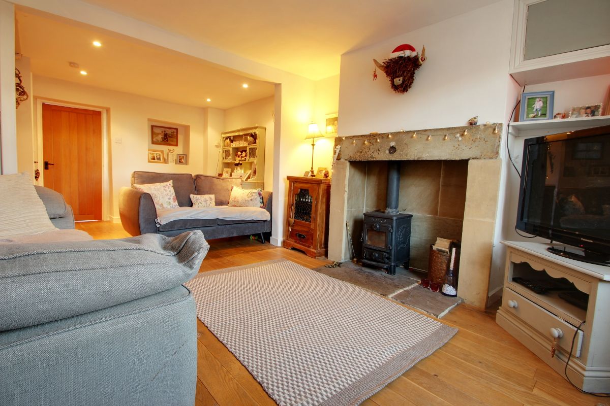 2 bed Mid Terraced House for rent in Ripon. From TLC Properties - Pately Bridge 2 bed Mid Terraced House for rent in Ripon. From TLC Properties - Pately Bridge