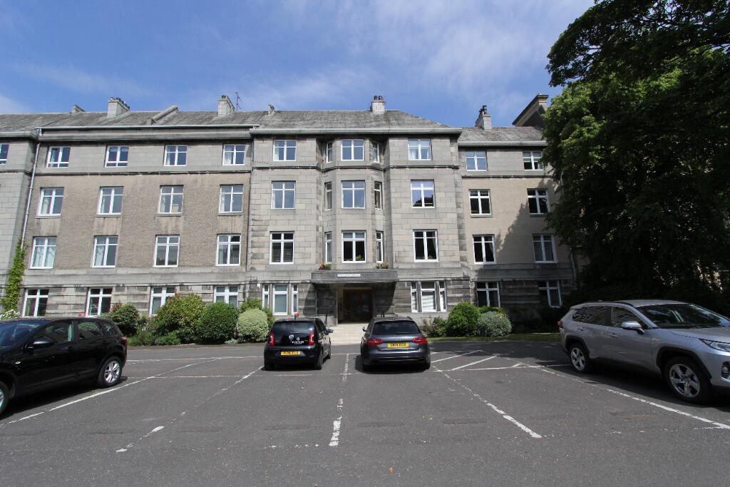 4 bed 1st Floor Flat for rent in Edinburgh. From Dunpark - Edinburgh 4 bed 1st Floor Flat for rent in Edinburgh. From Dunpark - Edinburgh