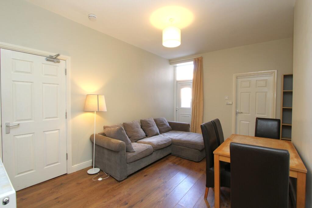 3 bed 1st Floor Flat for rent in Newcastle upon Tyne. From Dunpark - Edinburgh 3 bed 1st Floor Flat for rent in Newcastle upon Tyne. From Dunpark - Edinburgh
