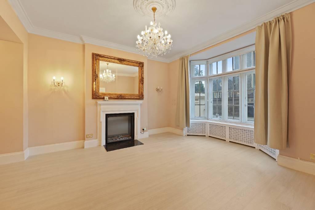 3 bed Semi Detached for rent in Camden Town. From Naylius McKenzie - Belsize Park