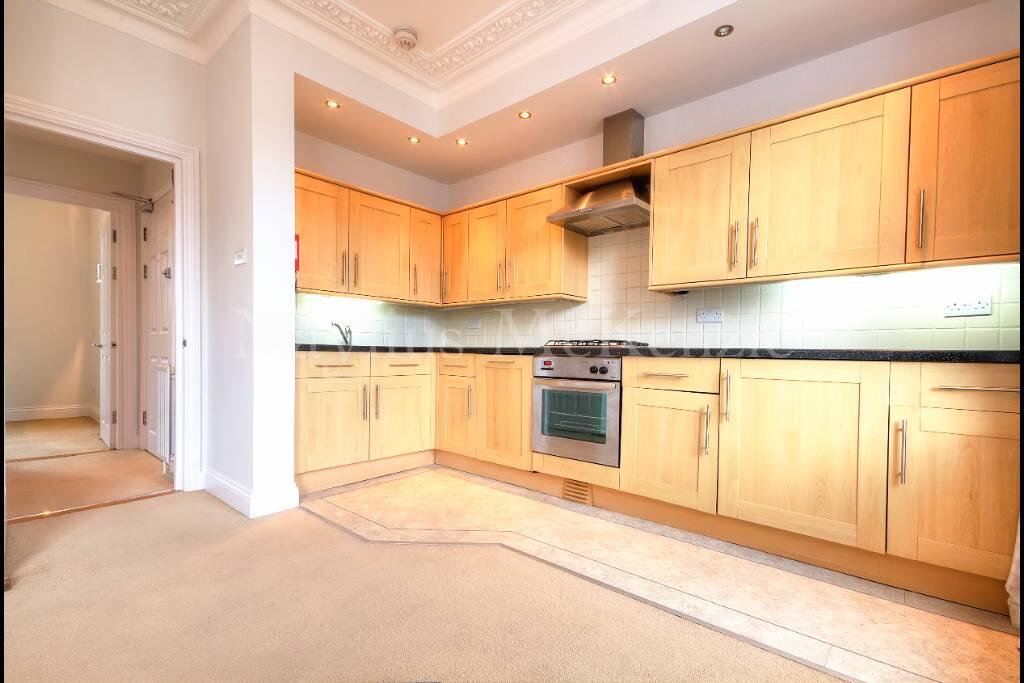 1 bed 1st Floor Flat for rent in Hampstead. From Naylius McKenzie - Belsize Park