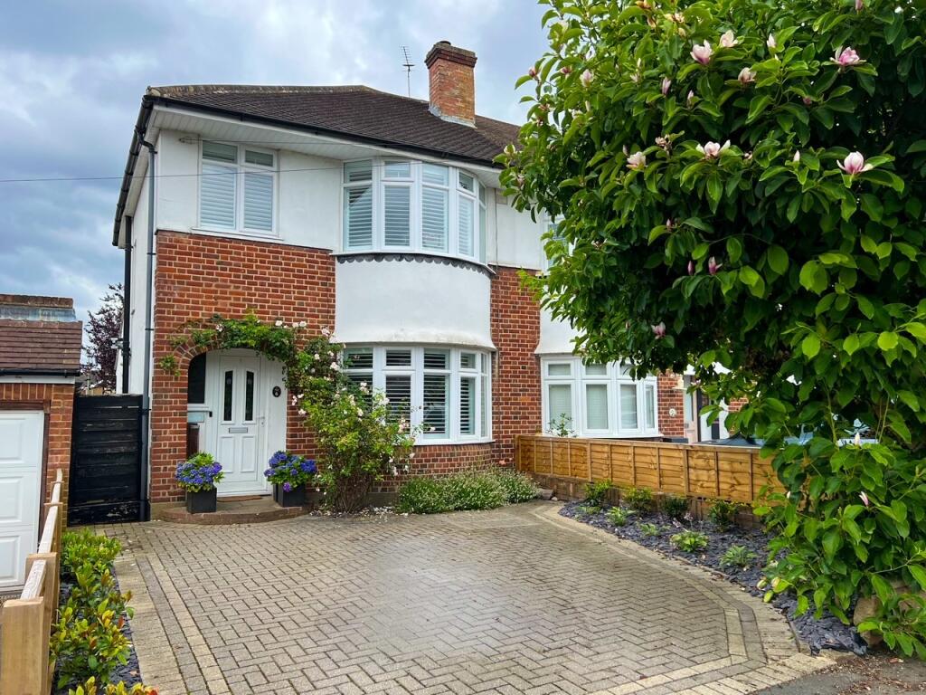 3 bed End of Terrace for rent in West Molesey. From Tudor & Co - Surrey