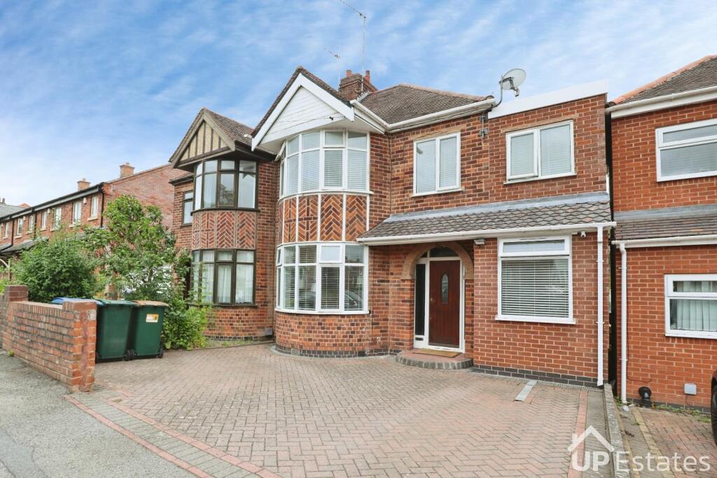 4 bed Semi Detached for rent in Binley Woods. From UP Estates - Coventry 4 bed Semi Detached for rent in Binley Woods. From UP Estates - Coventry