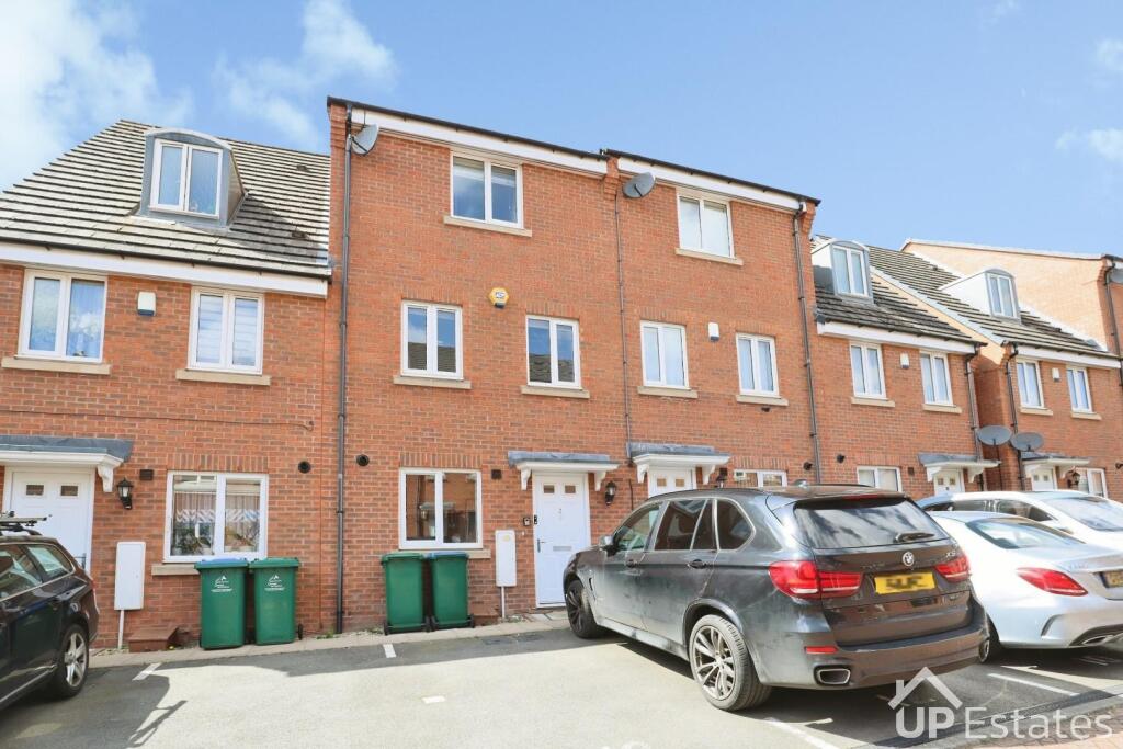 4 bed Town House for rent in Coventry. From UP Estates - Coventry