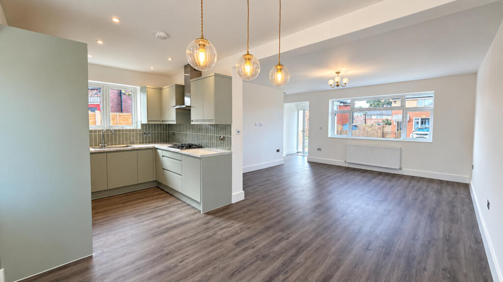3 bed Mid Terraced House for rent in Longshaw. From Upper Class Estates 3 bed Mid Terraced House for rent in Longshaw. From Upper Class Estates