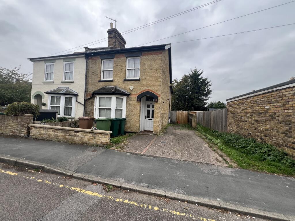 3 bed Semi Detached for rent in Staines-upon-Thames. From Upstairs Downstairs