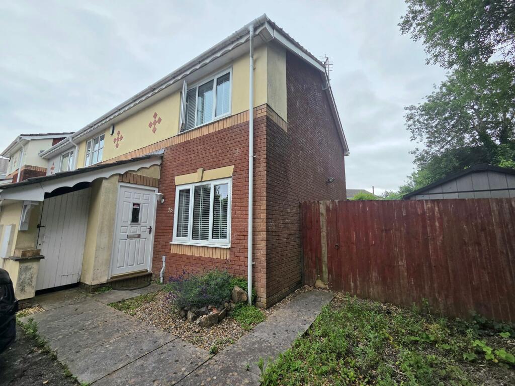 2 bed End of Terrace for rent in Bridgend. From Daniel Matthew Estate Agents - Bridgend