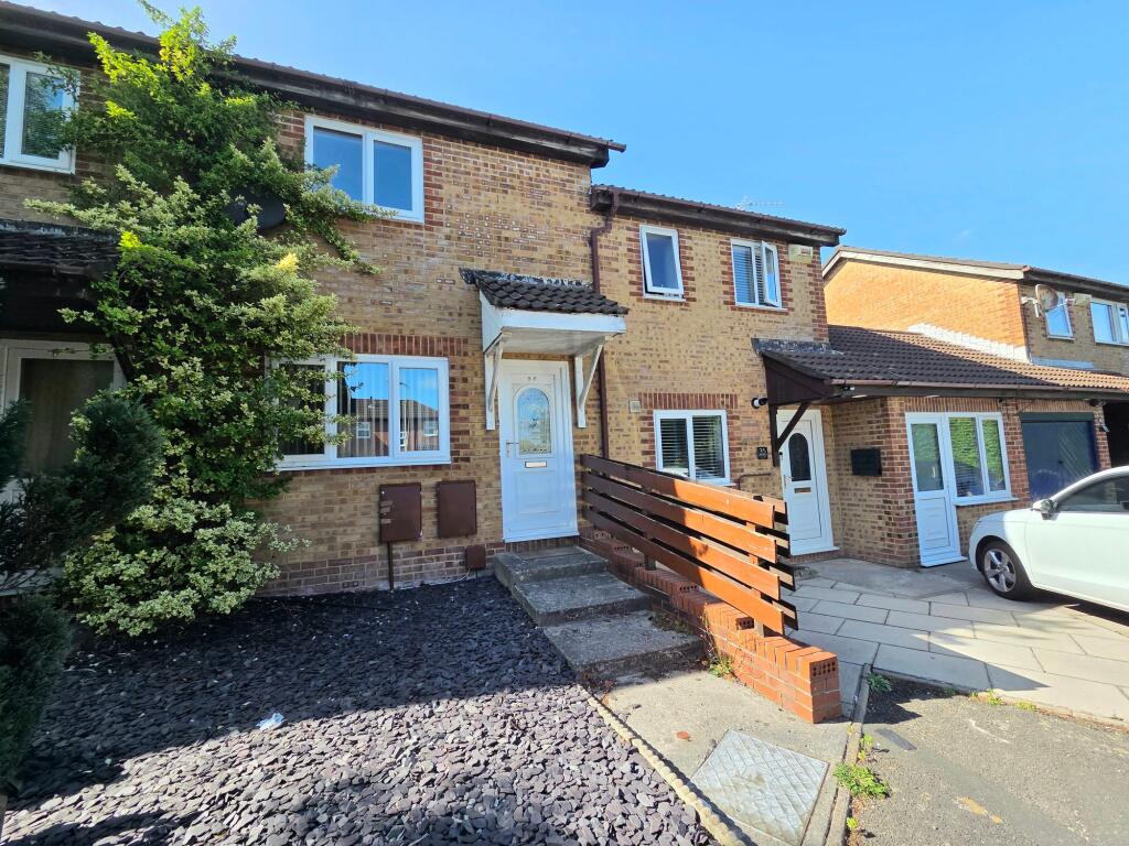 2 bed Mid Terraced House for rent in Bridgend. From Daniel Matthew Estate Agents - Bridgend