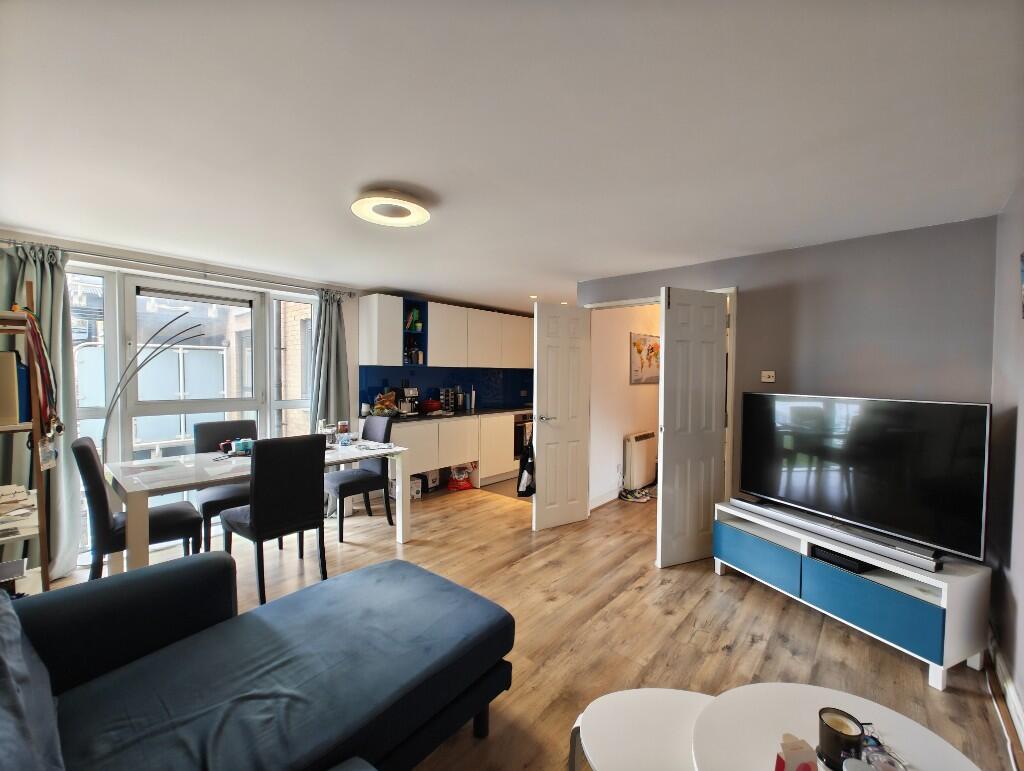 2 bed Apartment for rent in Deptford. From Urtopia Limited - Millennium Quay 2 bed Apartment for rent in Deptford. From Urtopia Limited - Millennium Quay