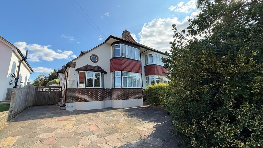 3 bed Semi Detached for rent in Carshalton. From Ushers Estate Agents - Carshalton
