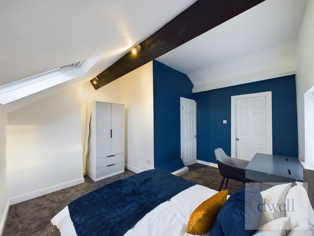 1 bed House Share for rent in Pudsey. From Dwell - Headingley