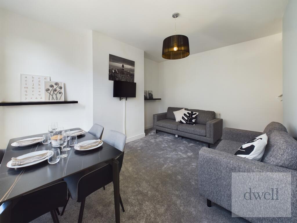 3 bed Mid Terraced House for rent in Leeds. From Dwell - Headingley