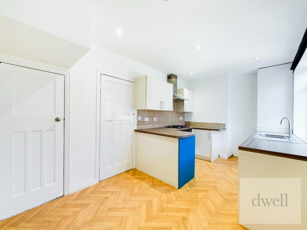 3 bed Mid Terraced House for rent in Troydale. From Dwell - Headingley