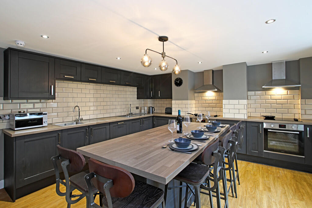 1 bed House Share for rent in Leeds. From Dwell - Headingley