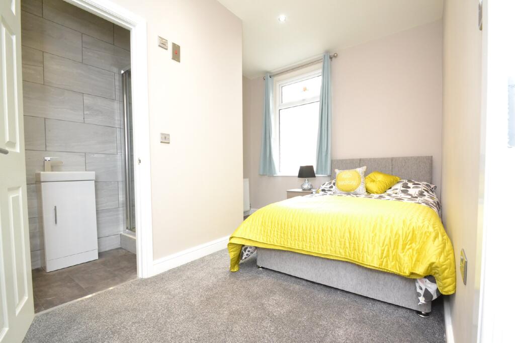 1 bed House Share for rent in Bradford. From Dwell - Headingley