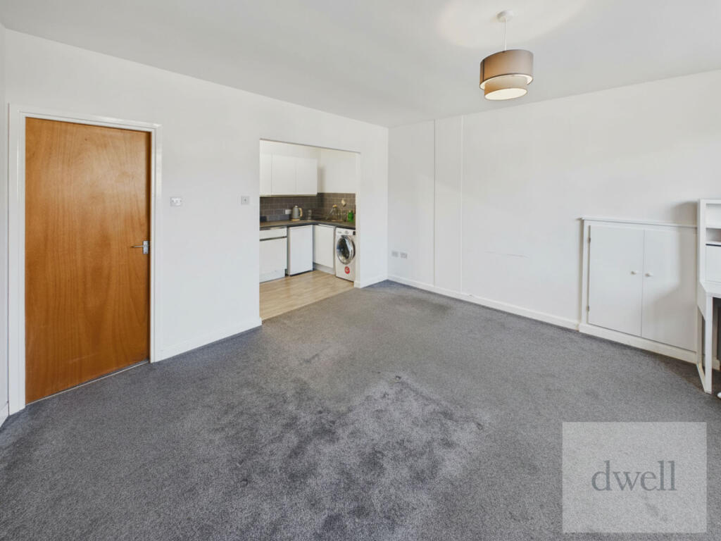 1 bed 1st Floor Flat for rent in Bramhope. From Dwell - Headingley