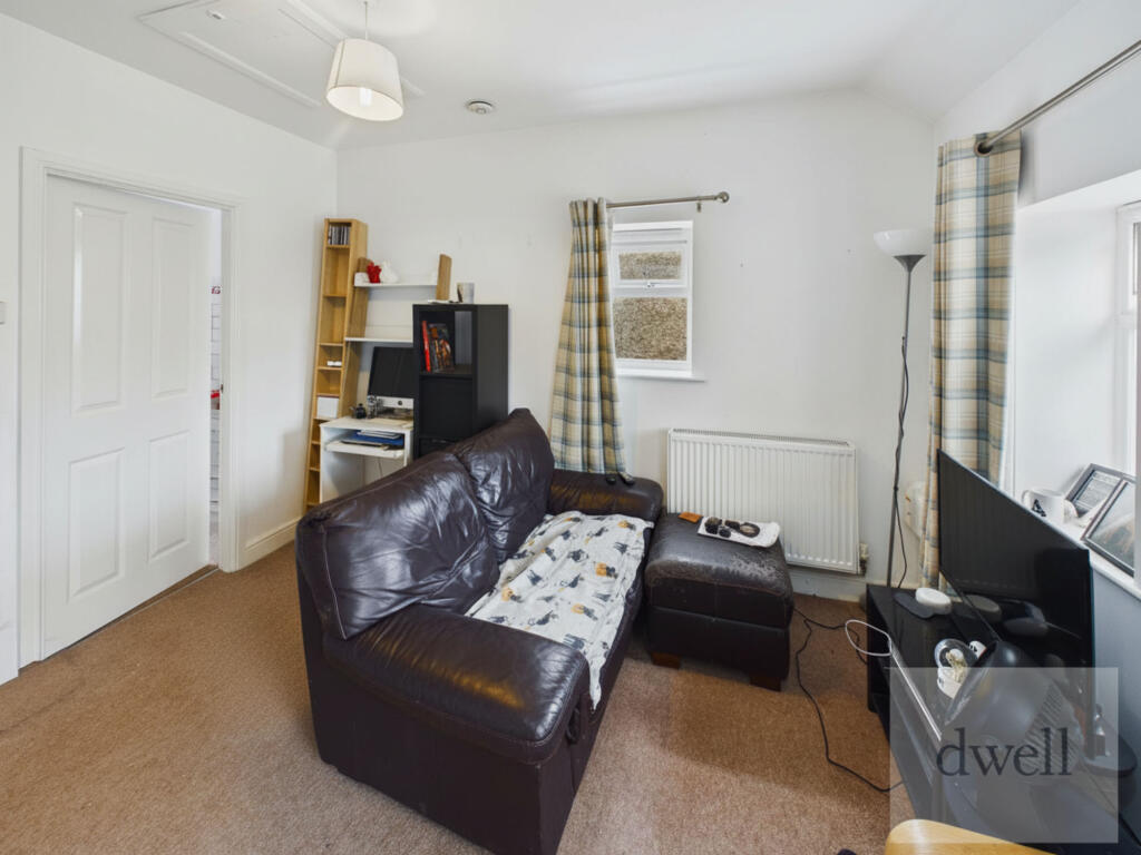 2 bed 1st Floor Flat for rent in Horsforth. From Dwell - Headingley 2 bed 1st Floor Flat for rent in Horsforth. From Dwell - Headingley