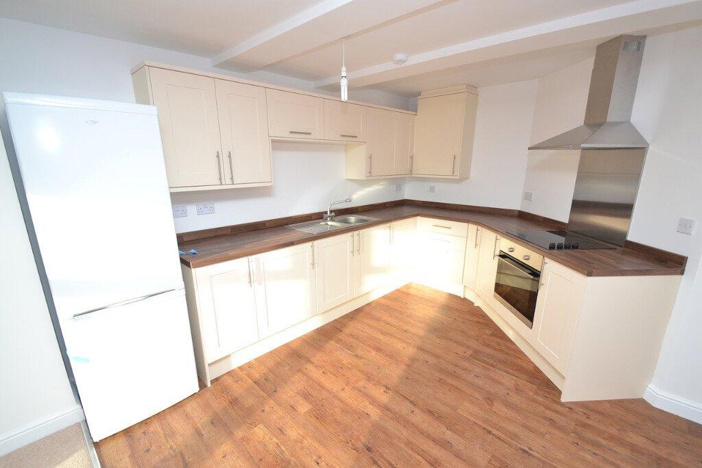 2 bed 1st Floor Flat for rent in Guiseley. From Dwell - Headingley