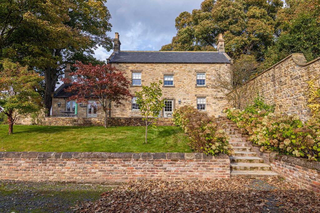 4 bed Farm House for rent in Wylam. From Finest Properties - Corbridge