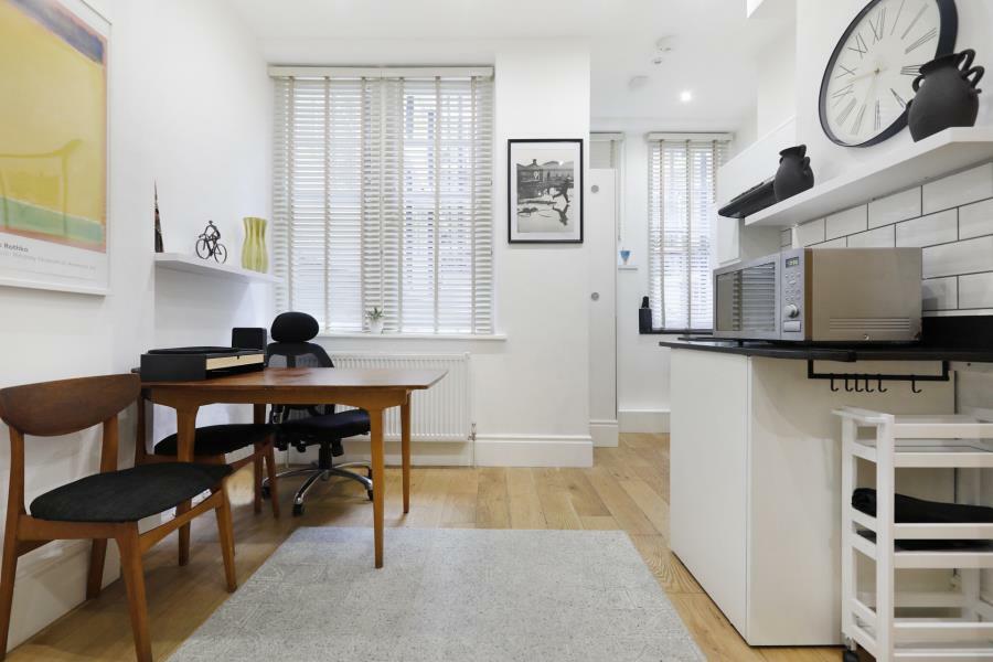 1 bed Apartment for rent in Kensington. From Wedgewood Estates - London