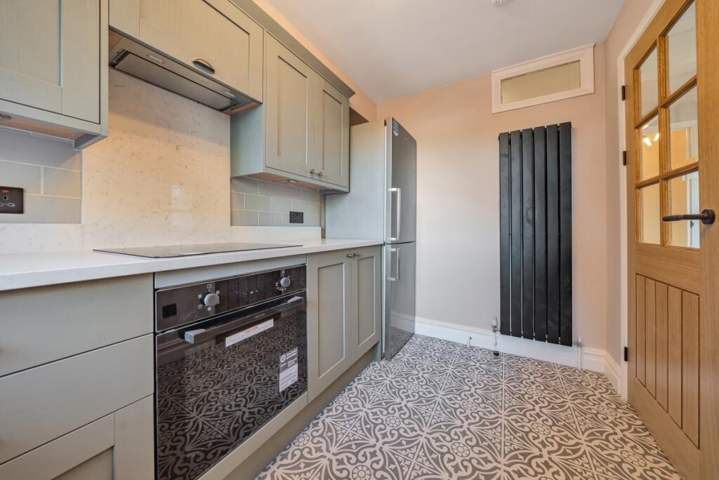 1 bed Car Parking for rent in London. From Kinleigh Folkard & Hayward - Sales - Southfields