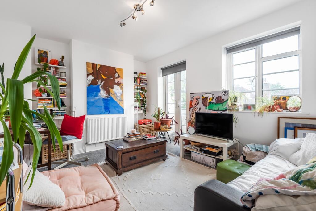 2 bed Not Specified for rent in Wandsworth. From Kinleigh Folkard & Hayward - Sales - Southfields