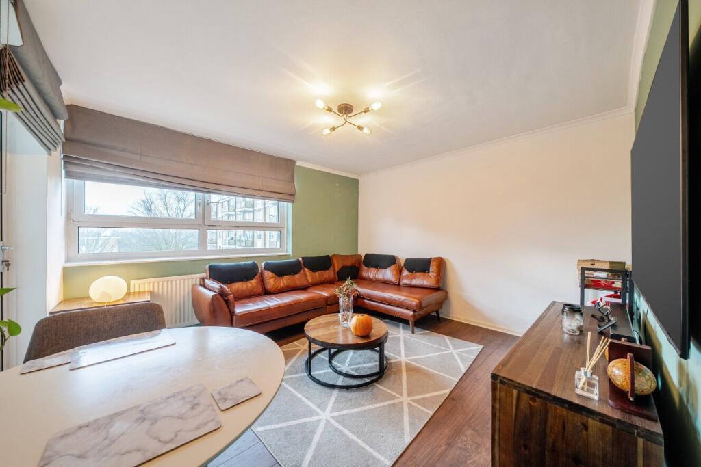 2 bed 1st Floor Flat for rent in Wimbledon. From Kinleigh Folkard & Hayward - Sales - Southfields