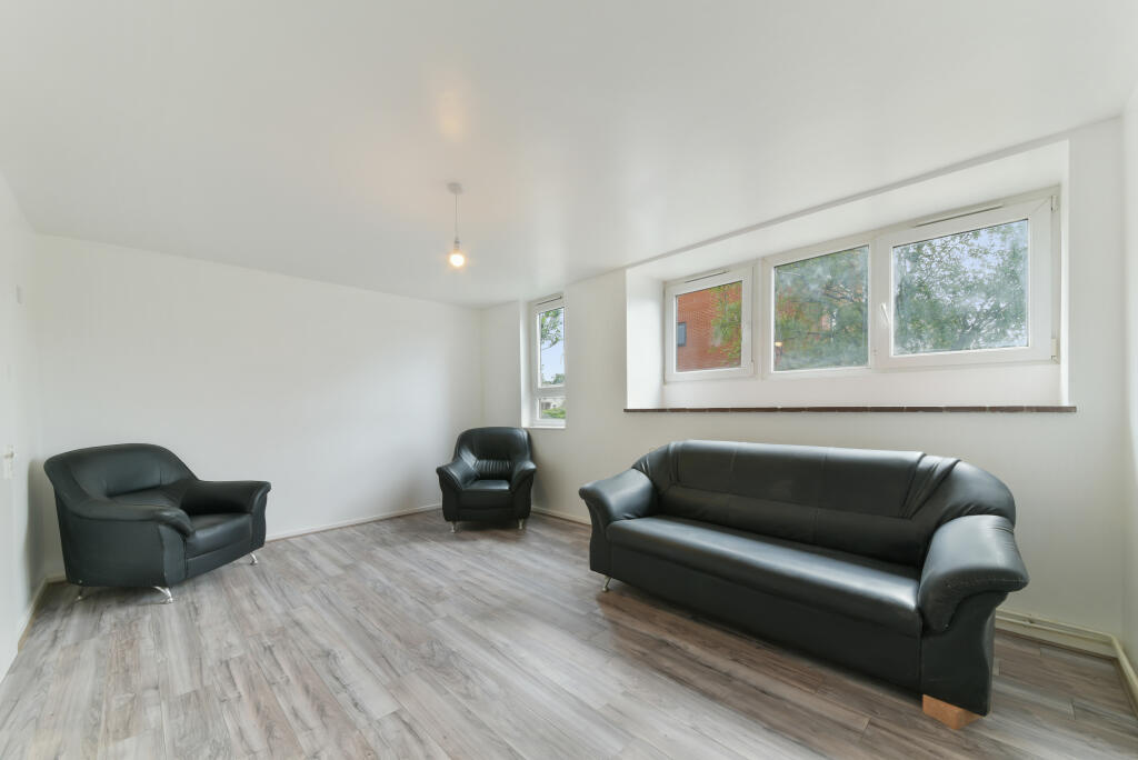 3 bed Flat for rent in Battersea. From Winchester White - Battersea
